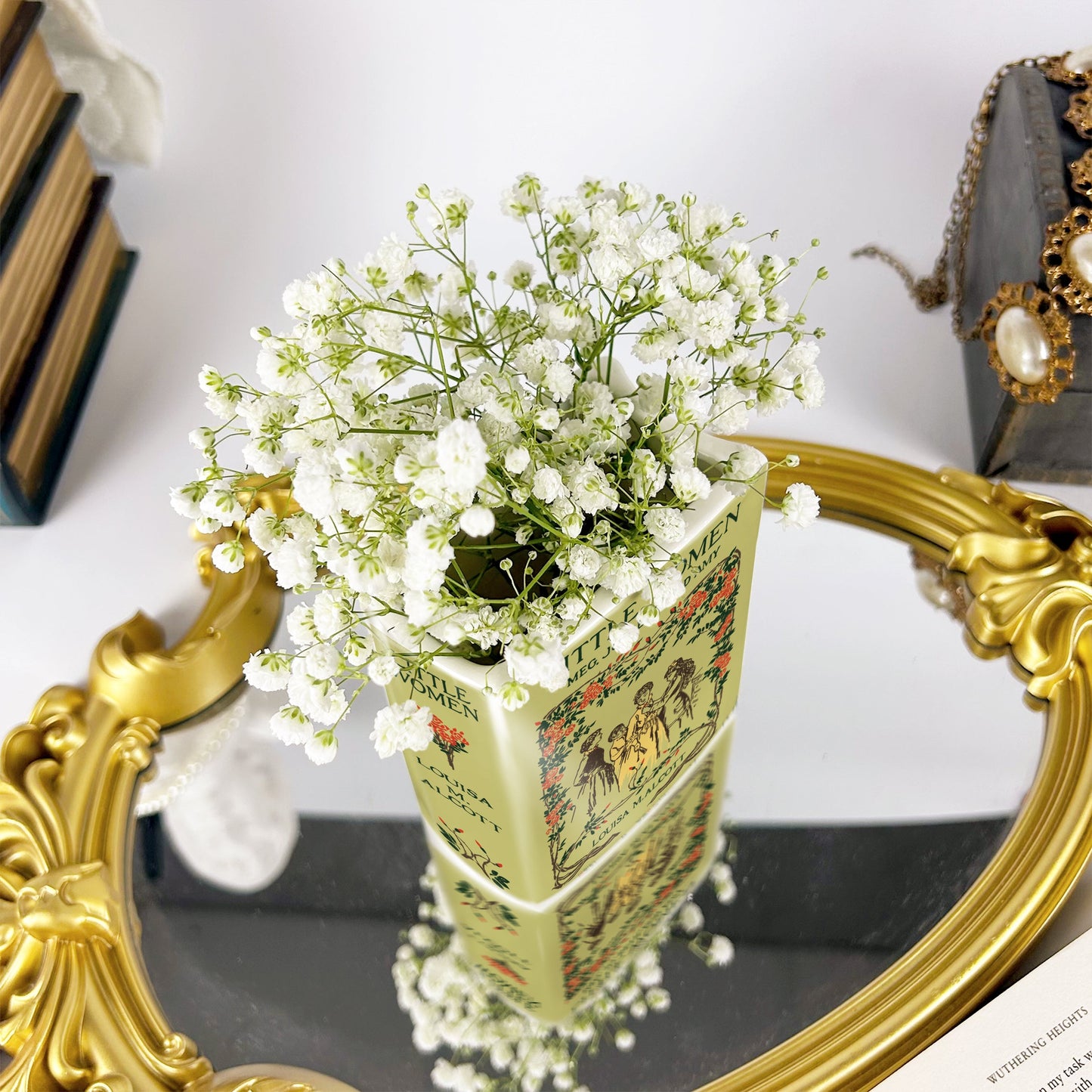 NORDORA Little Women Ceramic Book Vase