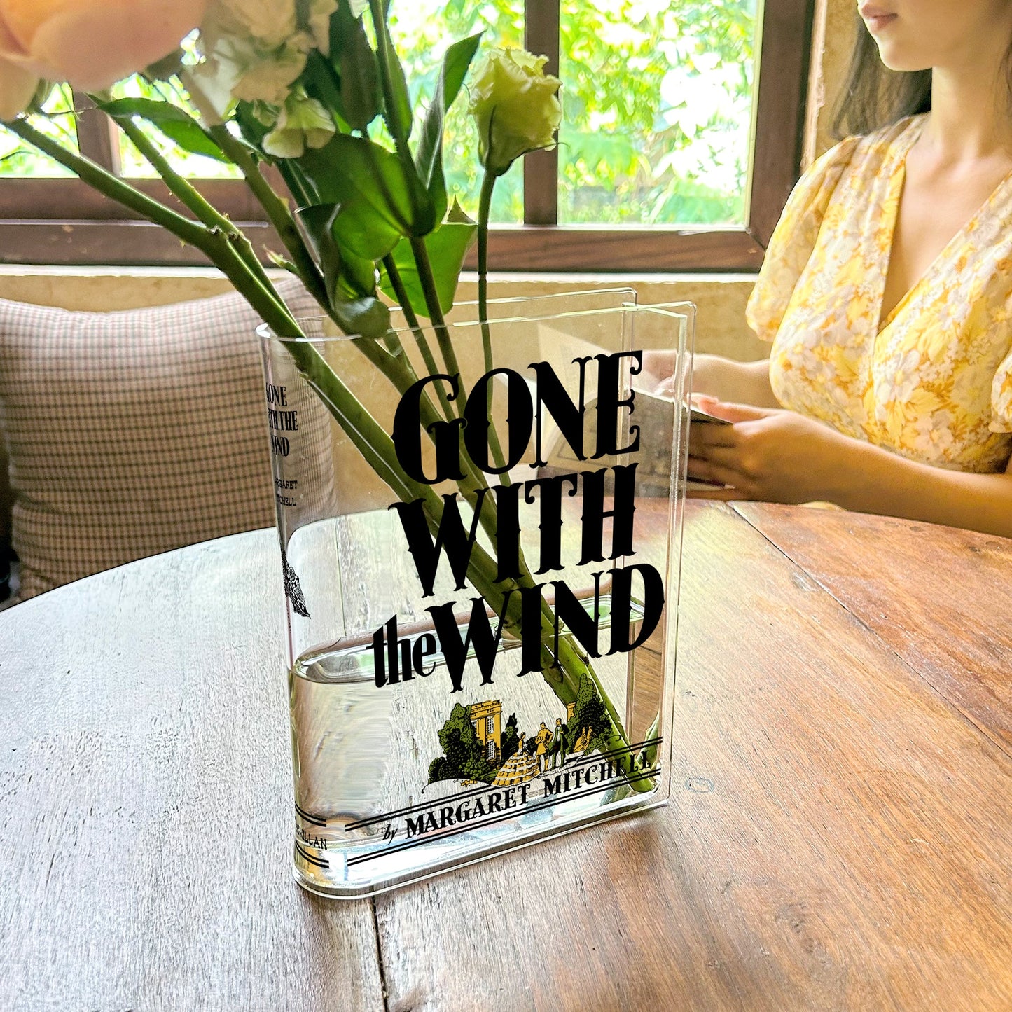 NORDORA Gone with the Wind Acrylic Book Vase