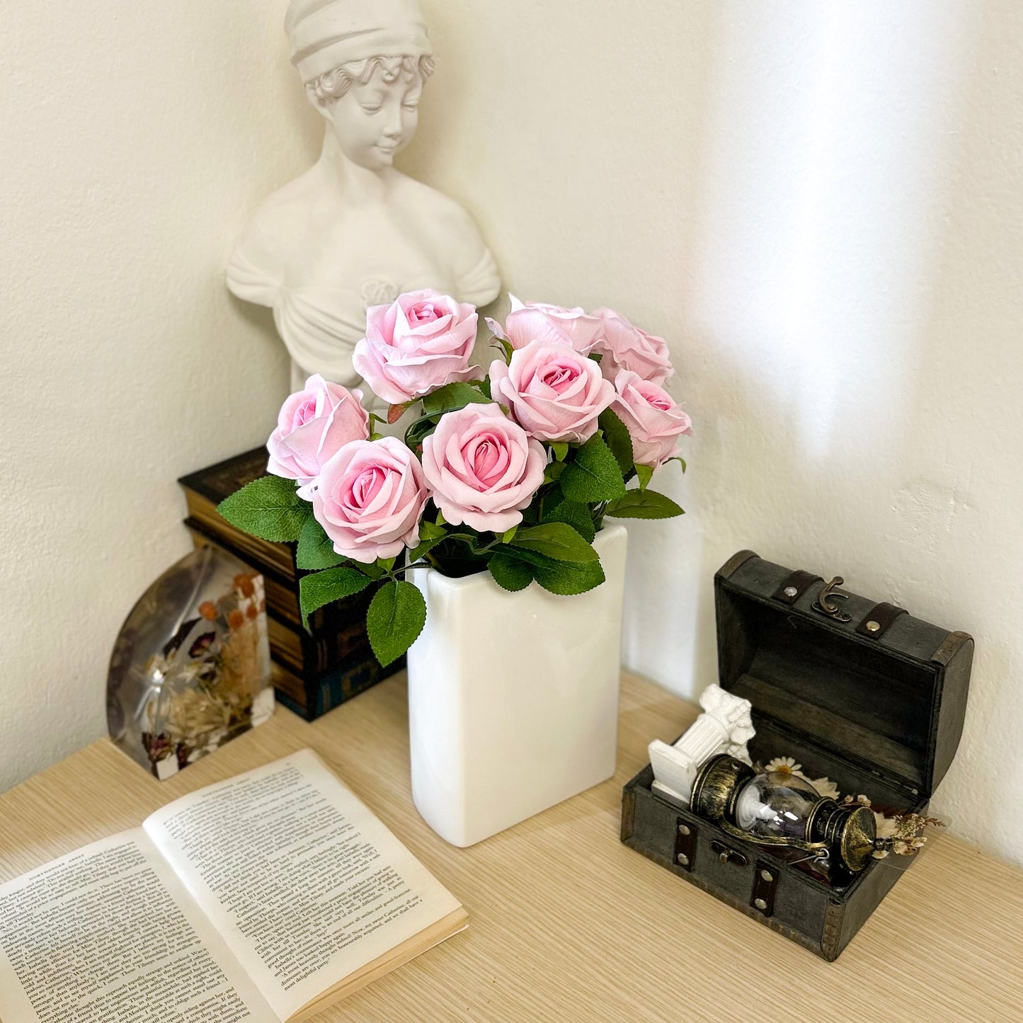 NORDORA 8PCS Artificial Roses