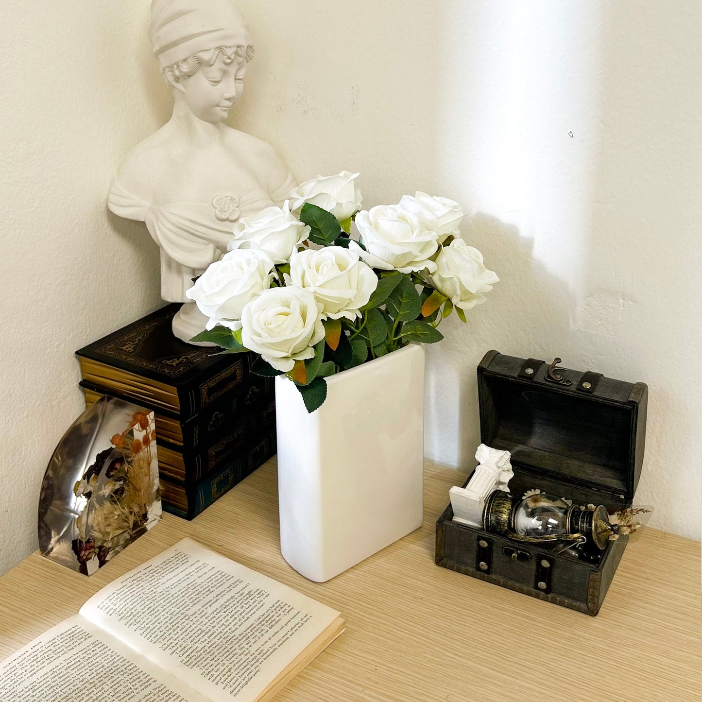 NORDORA 8PCS Artificial Roses