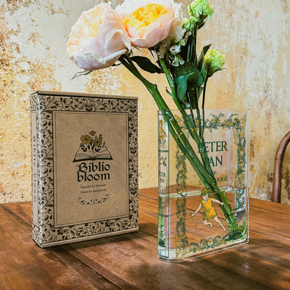 NORDORA Peter Pan Acrylic Book Vase
