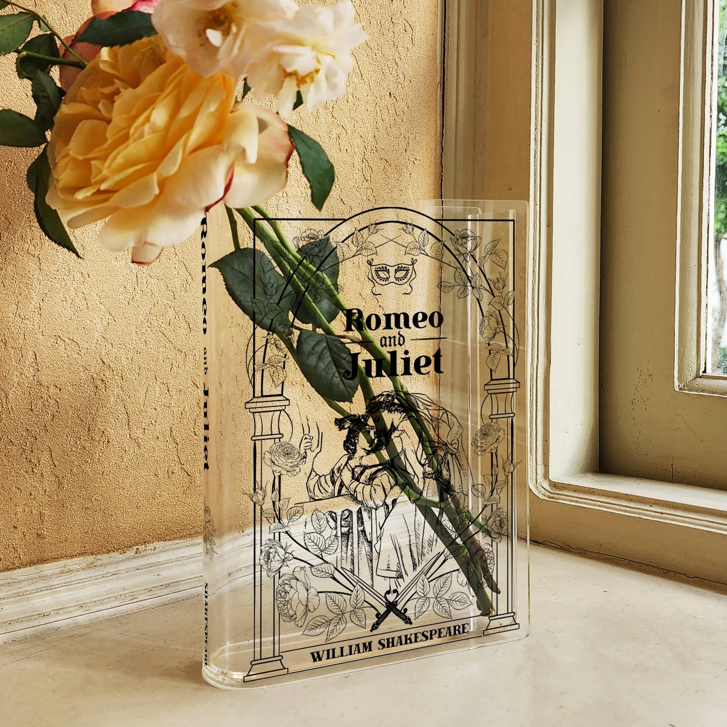 NORDORA Romeo and Juliet Acrylic Book Vase
