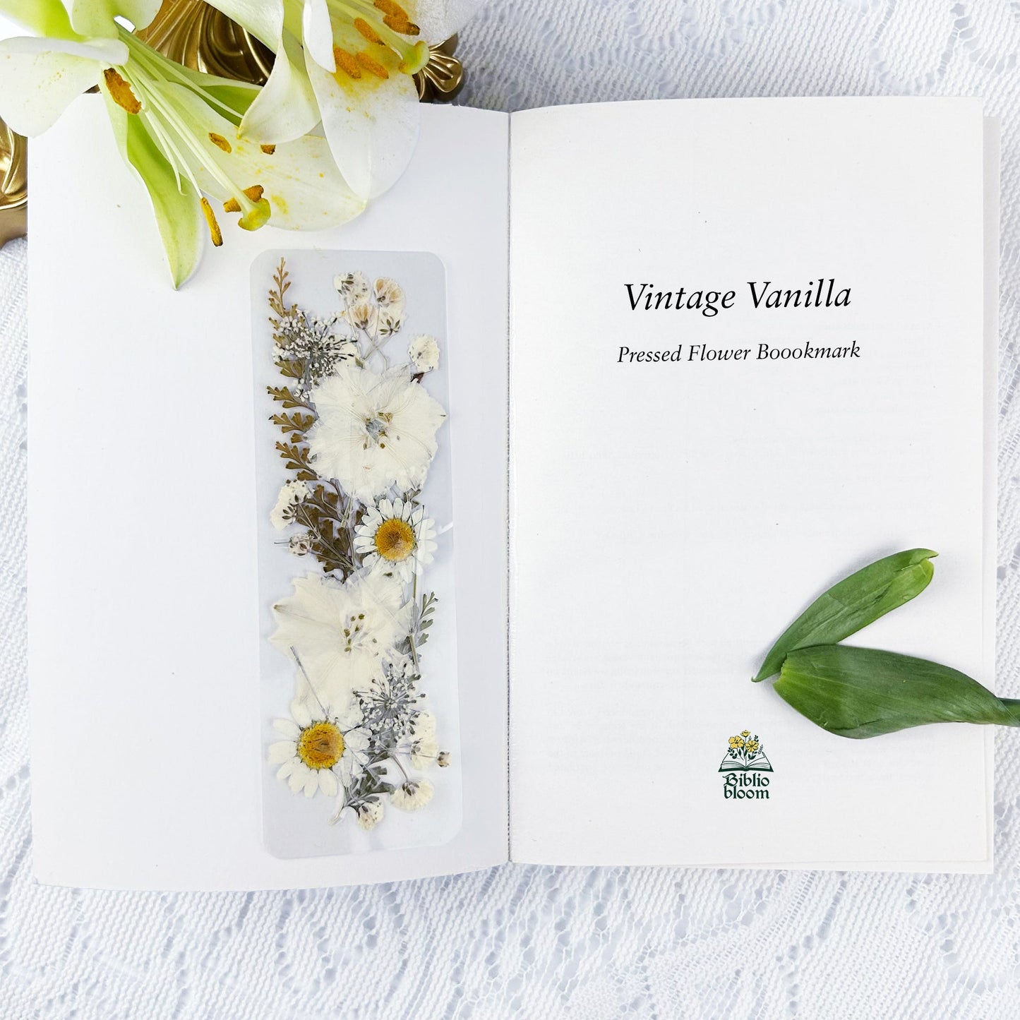 NORDORA Vintage Vanilla Pressed Flower Bookmark