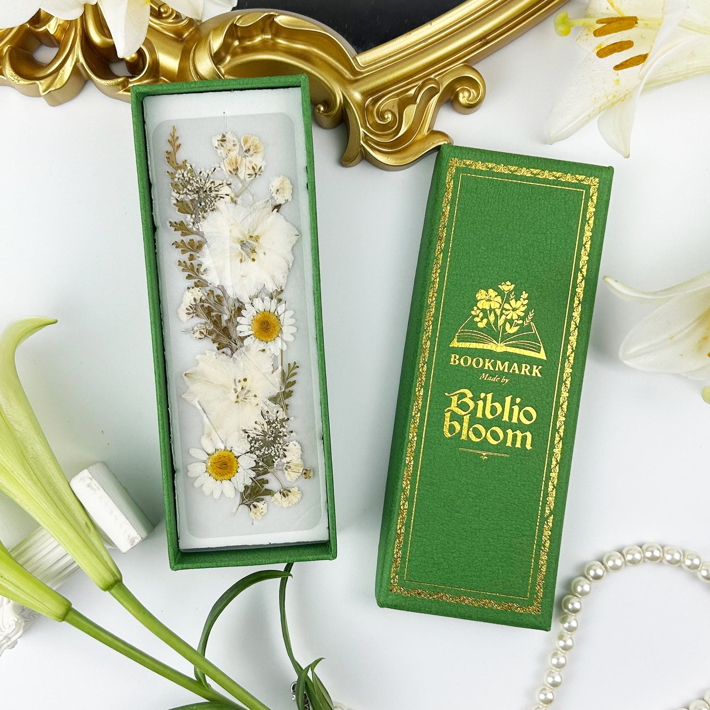 NORDORA Vintage Vanilla Pressed Flower Bookmark