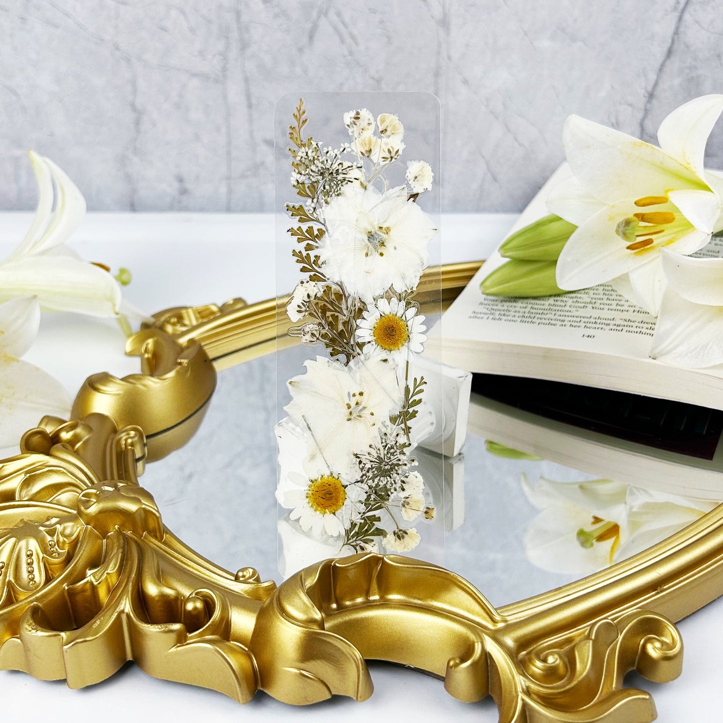 NORDORA Vintage Vanilla Pressed Flower Bookmark