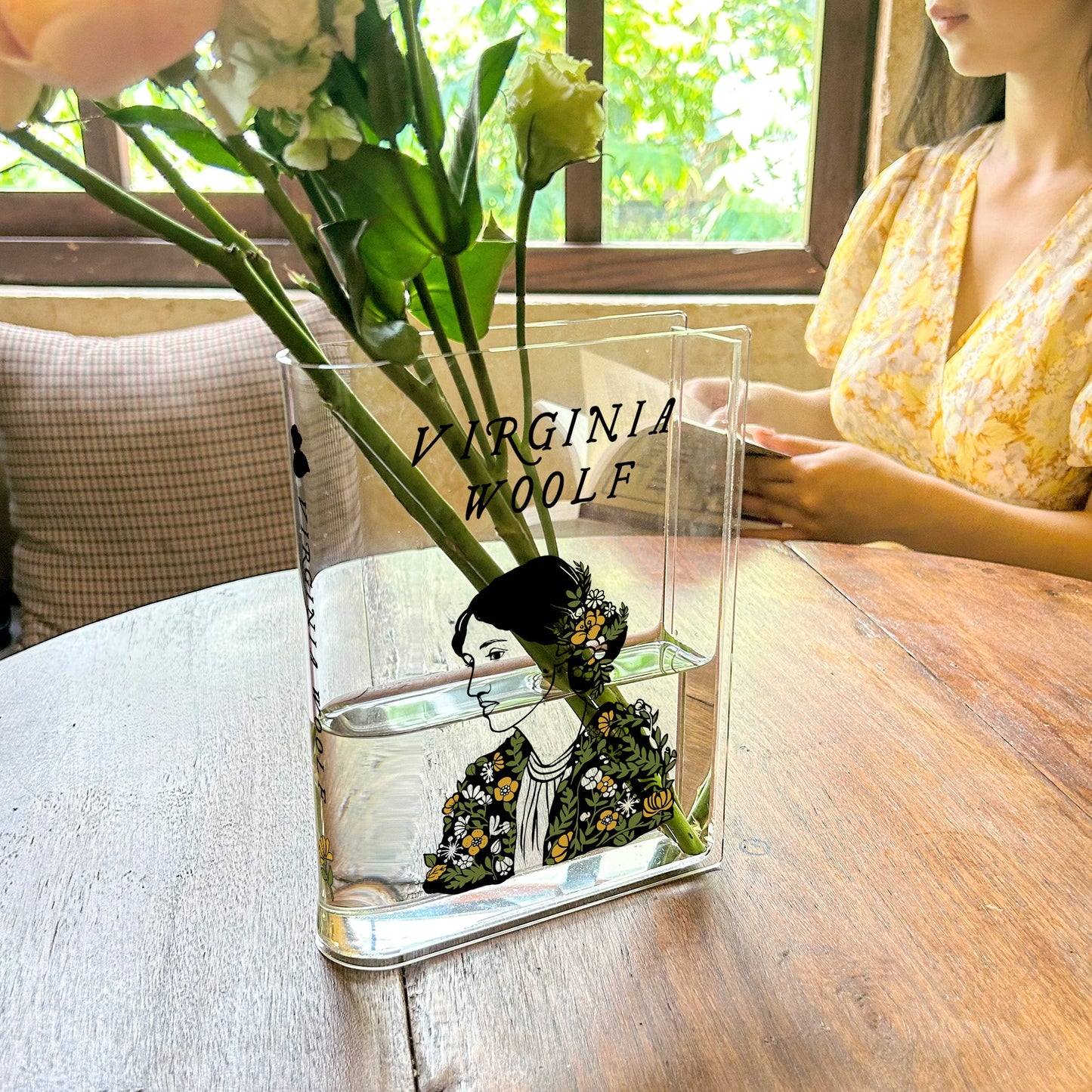 NORDORA Virginia Woolf Acrylic Book Vase